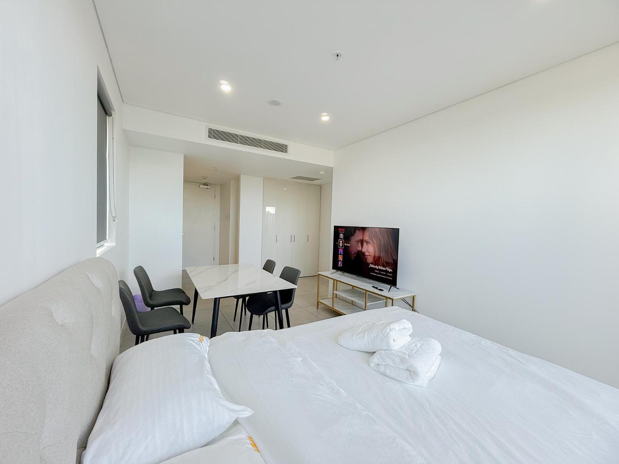 Burwood Studios At St Luke Square Sidney Exterior foto
